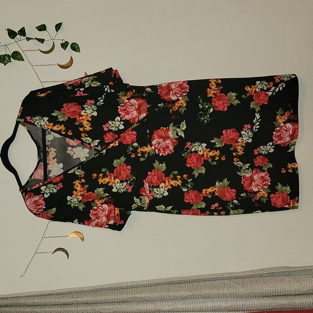 ROSE PATTERN DRESS